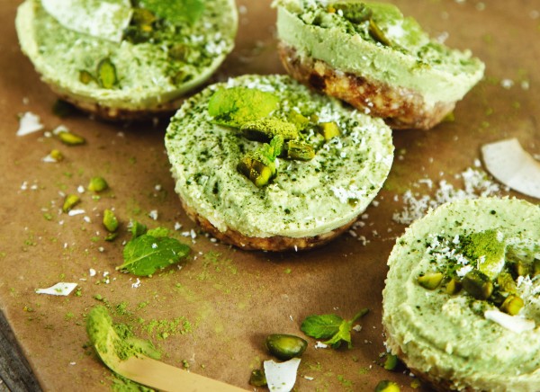 Tasty Matcha Raw-Cakes