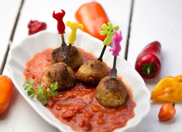 Couscous Falafel In Red Pepper Sauce