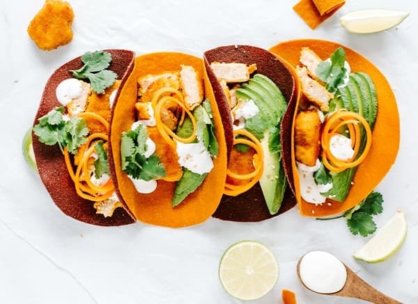 Vegane vollgemüse Tacos mit Veggienuggets